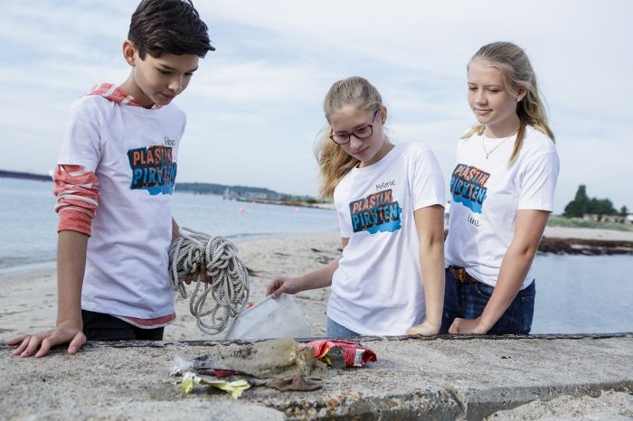 „Plastikpiraten" finden viel Müll an deutschen Flüssen
