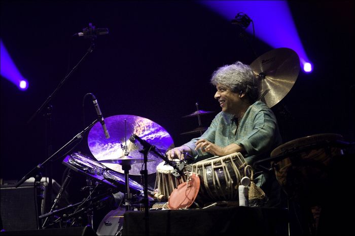 Trilok Gurtu in der Duisburger Mercatorhalle