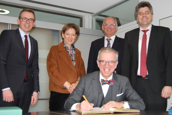 Schweizer Botschafter zu Gast bei den Landräten der Region