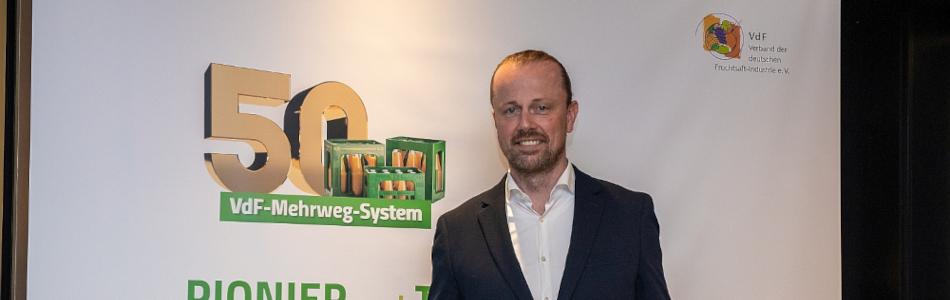 Fruchtsaft in Glasflaschen – 50 Jahre Kreislauf-Wirtschaft