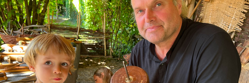 „Haus am See“ - Prähistorisches Holzhandwerk vom 7. bis 13.8. in den Pfahlbauten am Bodensee