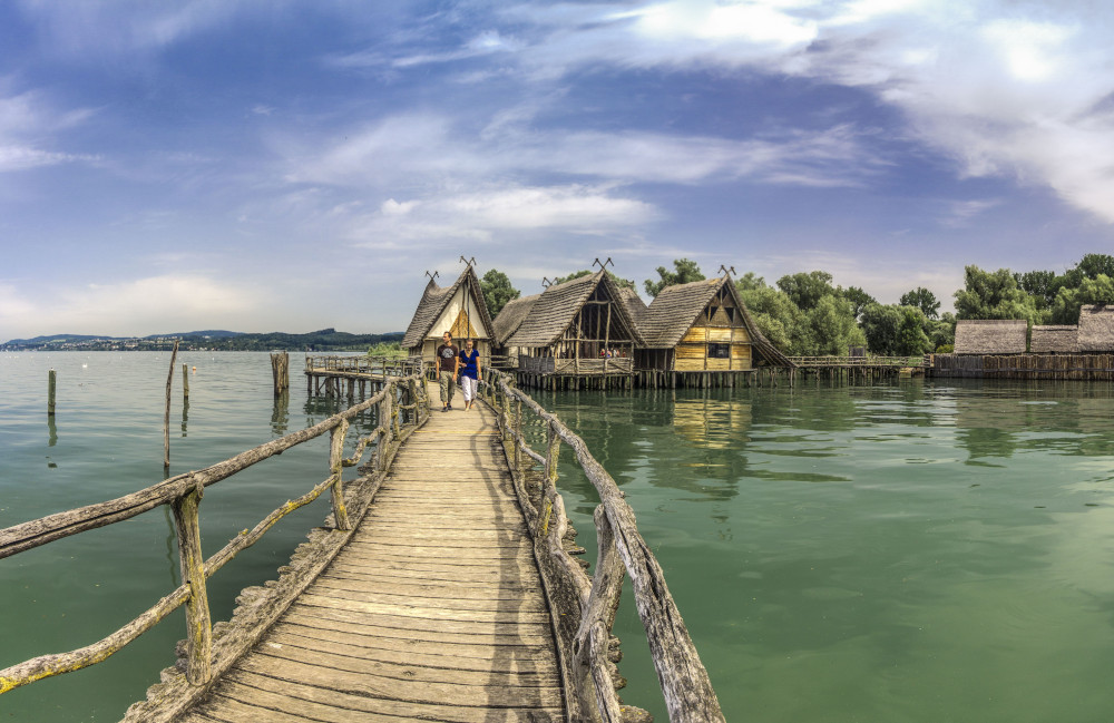 „Haus am See“ – Naturtextilien der Pfahlbauer in Unteruhldingen am Bodensee