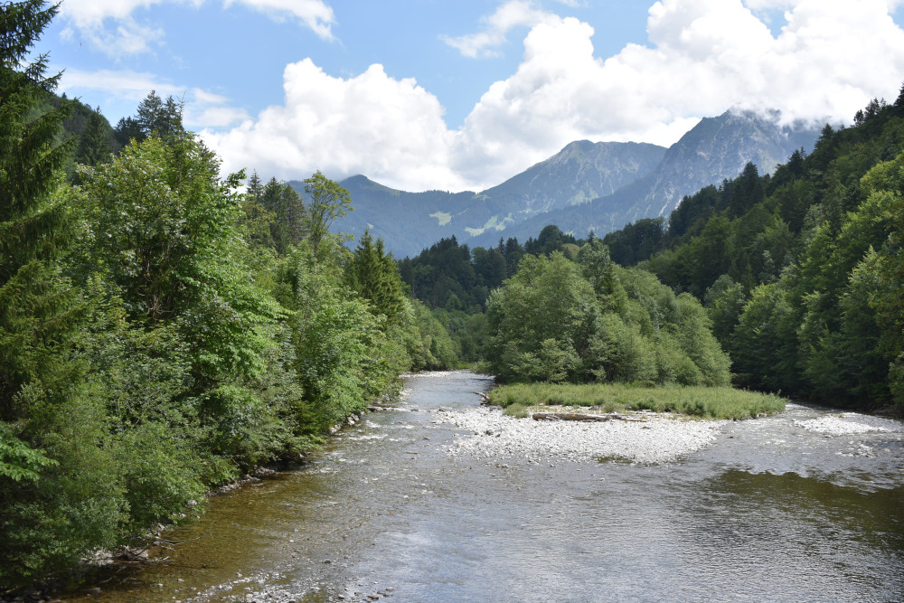 Wandern im Regen – die besten Tipps gegen die Nässe
