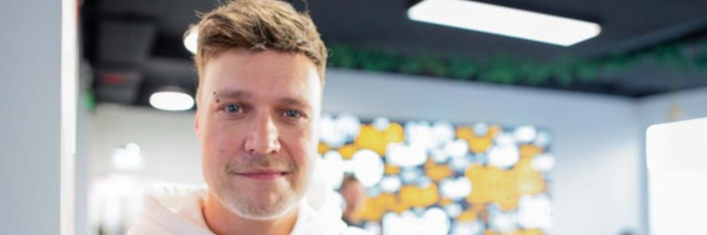 Till Simoleit wird neuer Programmchef von bigFM