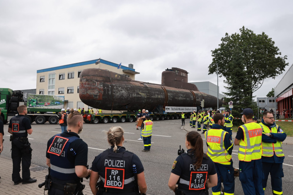 Technik Museen Sinsheim Speyer sind zufrieden mit dem erfolgreichen Transportstart des U-Bootes U17