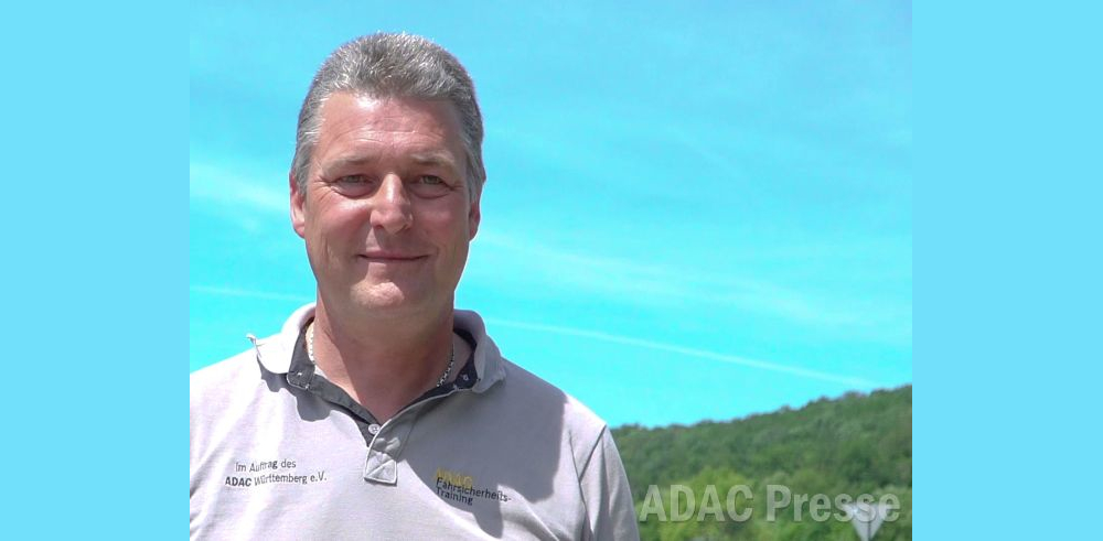 ADAC Württemberg warnt vor Gefahren bei der Zeitumstellung