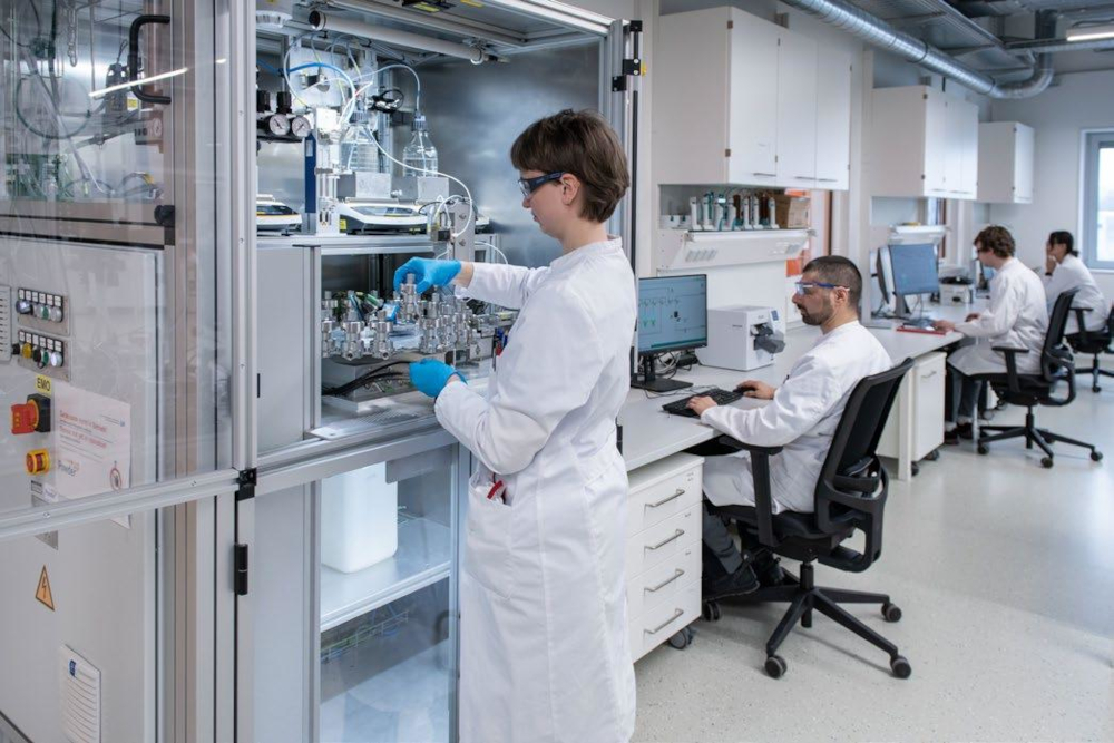 Wiederaufladbare Miniatur-Batteriezellen aus Baden-Württemberg