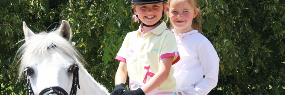 Tag der offenen Tür und Reitturnier auf dem Kaiserhof in Legelshurst