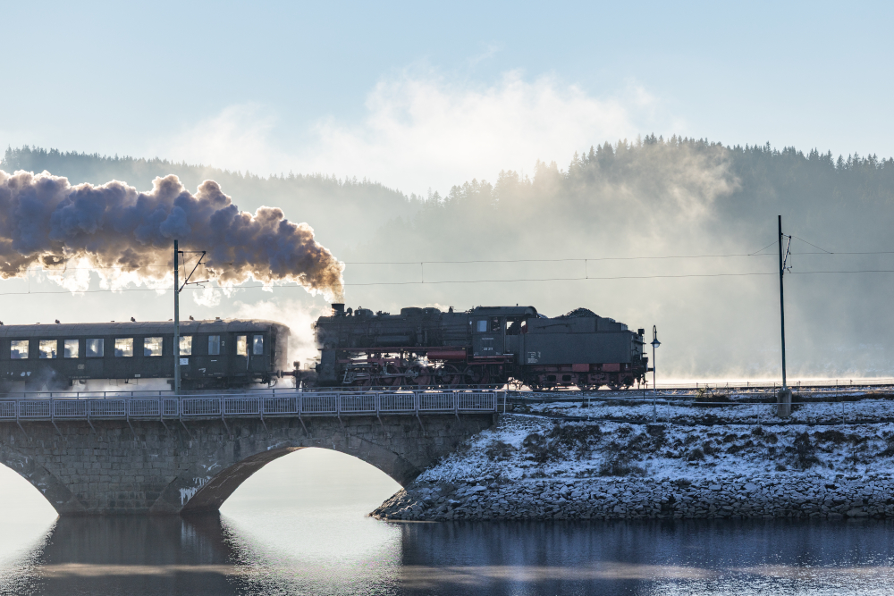 Ein Stück Hochschwarzwälder Geschichte, die Dreiseenbahn, wird 100 Jahre alt