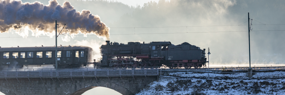 Ein Stück Hochschwarzwälder Geschichte, die Dreiseenbahn, wird 100 Jahre alt