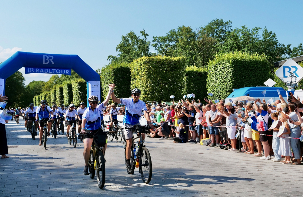 Bad Füssing begeistert mit großem Finale der BR-Radltour 2026
