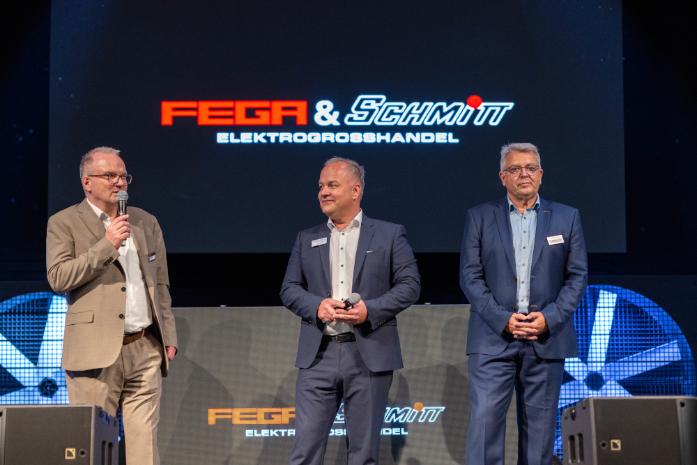 FEGA & Schmitt bringt Elektrobranche zu Zukunftsthemen auf Messe zusammen