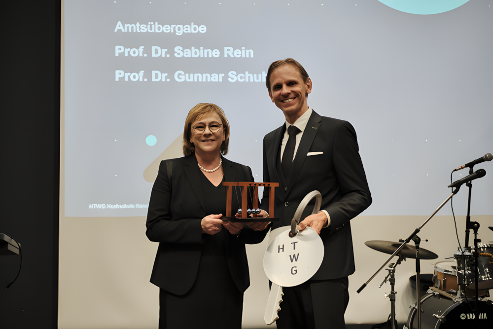 HTWG feiert Amtsübergabe an Gunnar Schubert und verabschiedet Sabine Rein