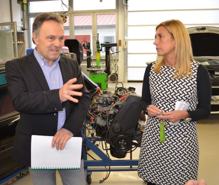 Juniorenfirma der Gewerbeschule Lörrach gewinnt Nachhaltigkeitswettbewerb