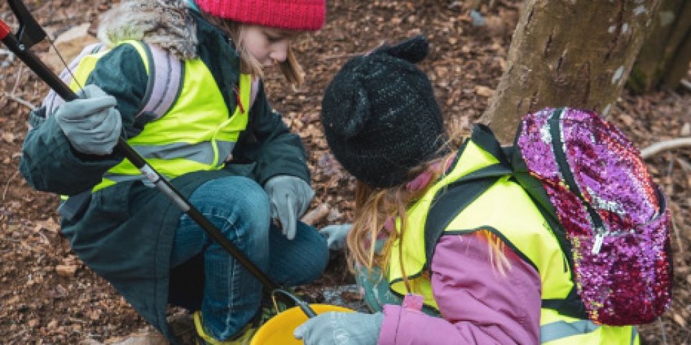 „Waldputzete“ im Hochschwarzwald – 1.500 Freiwillige setzen sich für saubere Landschaft ein