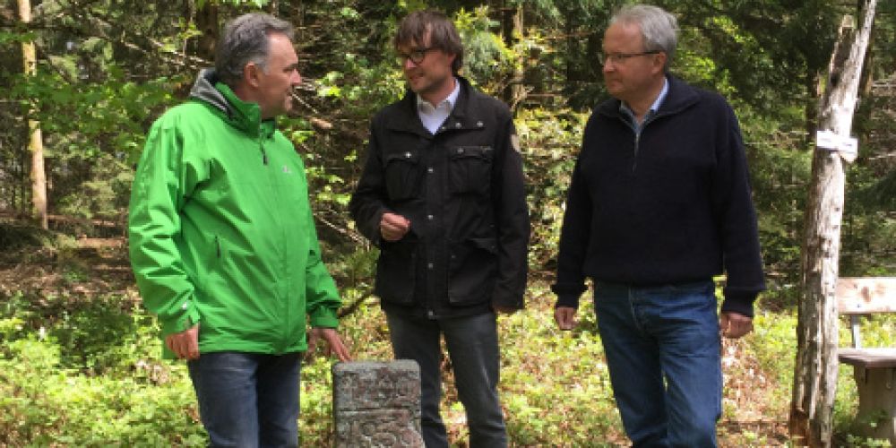 Windräder ersparen uns 13 kg Atommüll und 14.500 Tonnen CO2 pro Jahr.