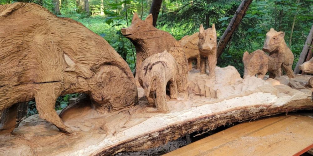 Kunst trifft Säge: Kettensägen Kunsttage in Wilchingen