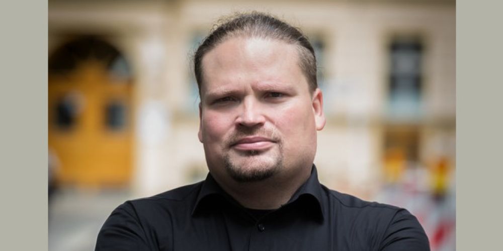 EVG NRW: Eisenbahner zeigen Flagge in Duisburg