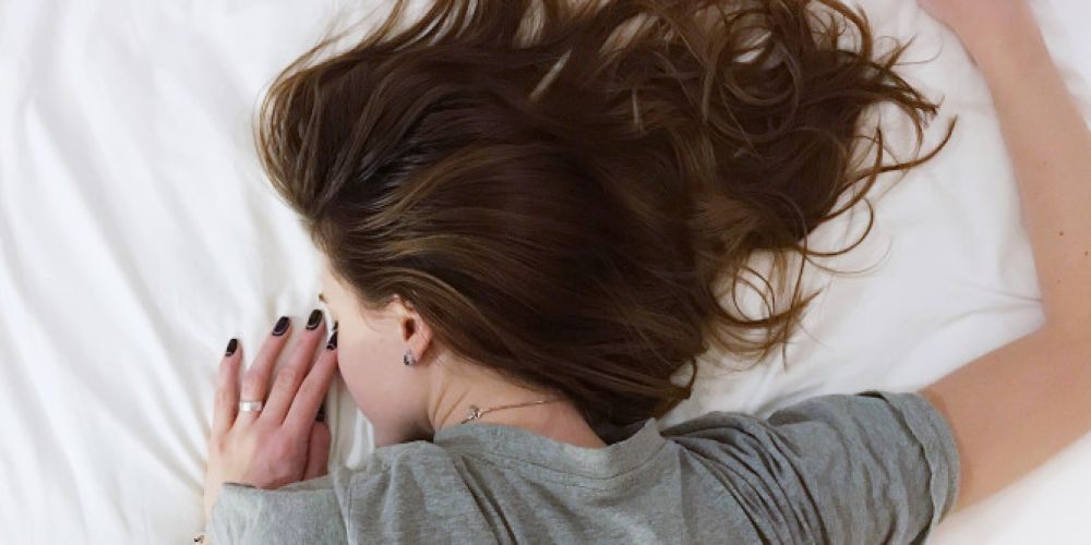 Wie man die Dosis von CBD für den Schlaf berechnet