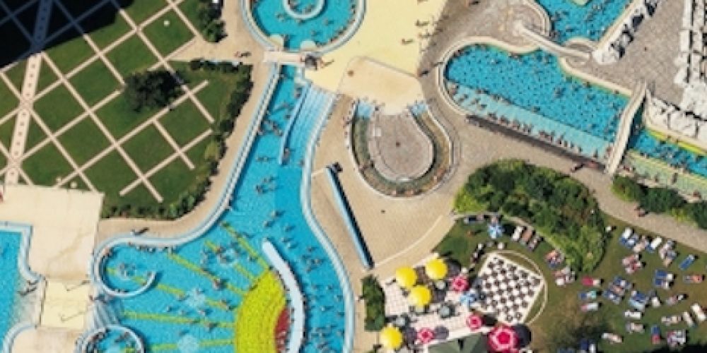 Außenbecken in Europas weitläufigster Thermenlandschaft seit Montag wieder offen