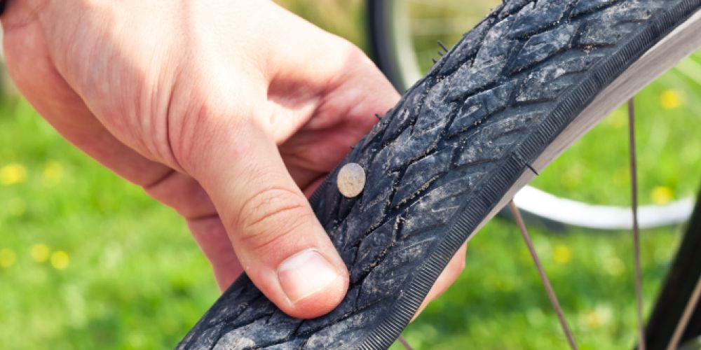 Platter Reifen bei der Fahrradtour – Was tun?