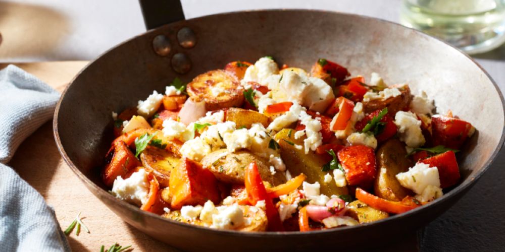 Fit in den Herbst mit der Kartoffel-Kürbis-Feta-Pfanne