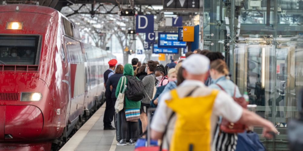Thalys feiert Jubiläum - 175 Jahre Paris-Brüssel-Eisenbahnverbindung