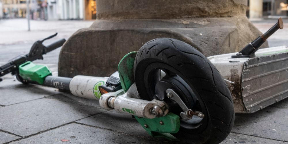 Unfallrisiko E-Roller: Stadt Münster zum schnellen Handeln verurteilt