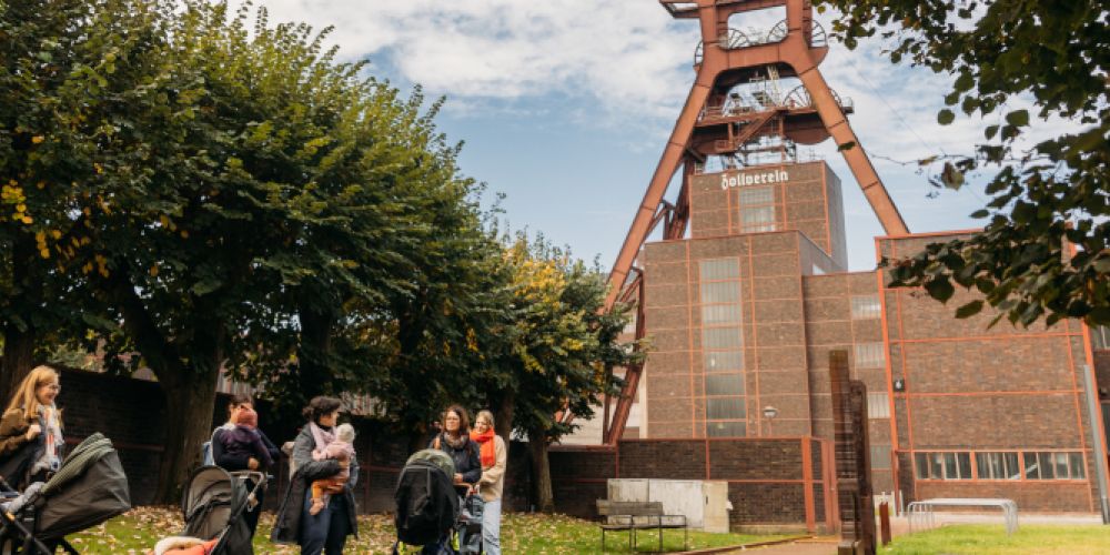 Kunstspaziergang mit Baby auf Zollverein