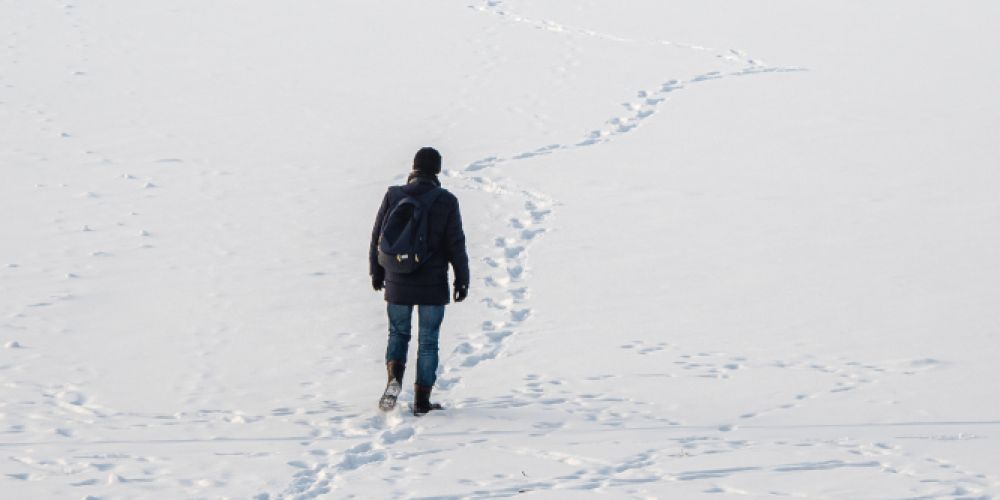 Warum knirscht der Schnee unter den Füßen?