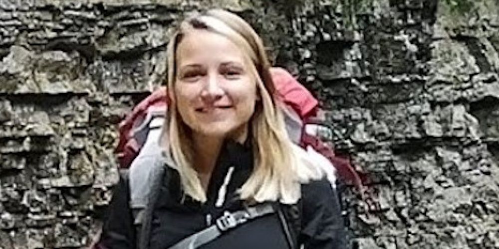 Verzweifelte Suche nach vermisster Wanderin Scarlett S.