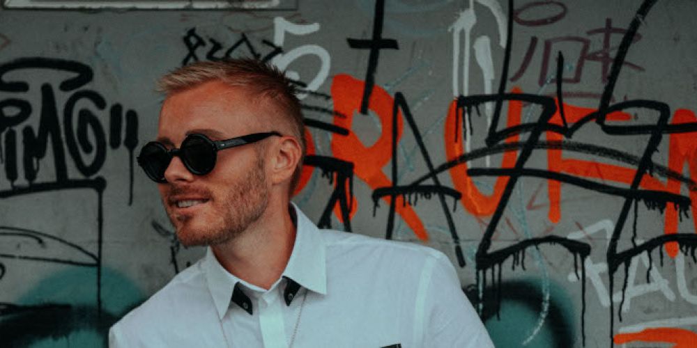 KÜNSTLER CHRIST. GEHT AUF PLATZ 1 MIT SEINER NEUEN SINGLE METROPOLIS GIRL