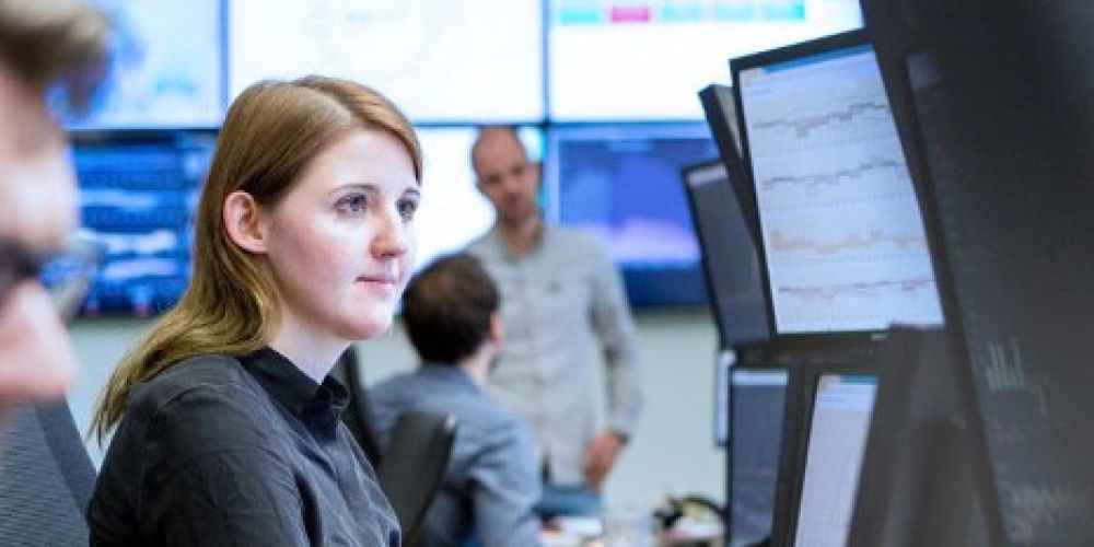 Seminare und Rundgänge bilden Rahmen der Gebäude.Energie.Technik