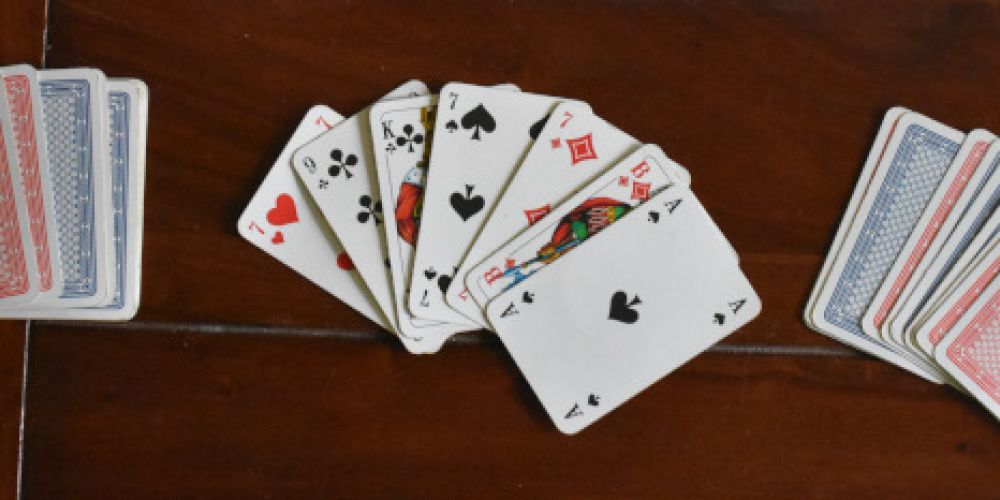 Am Kartentisch: die knisternde Spannung beim Poker und Black Jack!