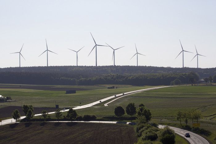 Schweizer Anlagestiftung erwirbt Bayerns größten Waldwindpark