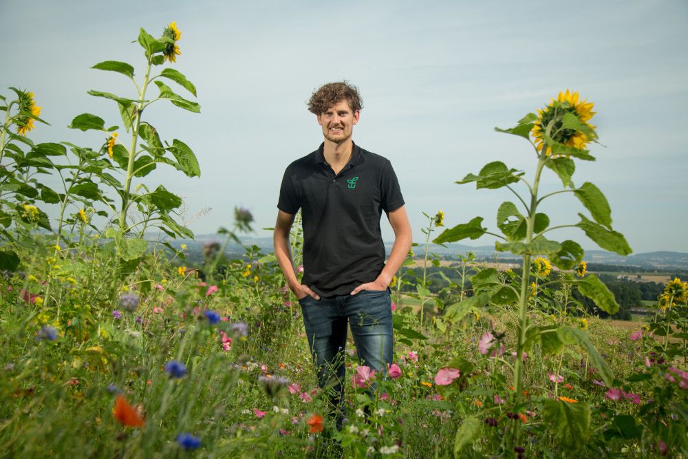 CeresAward 2021: Blühwiesen-Netzwerker und Bienenfreund