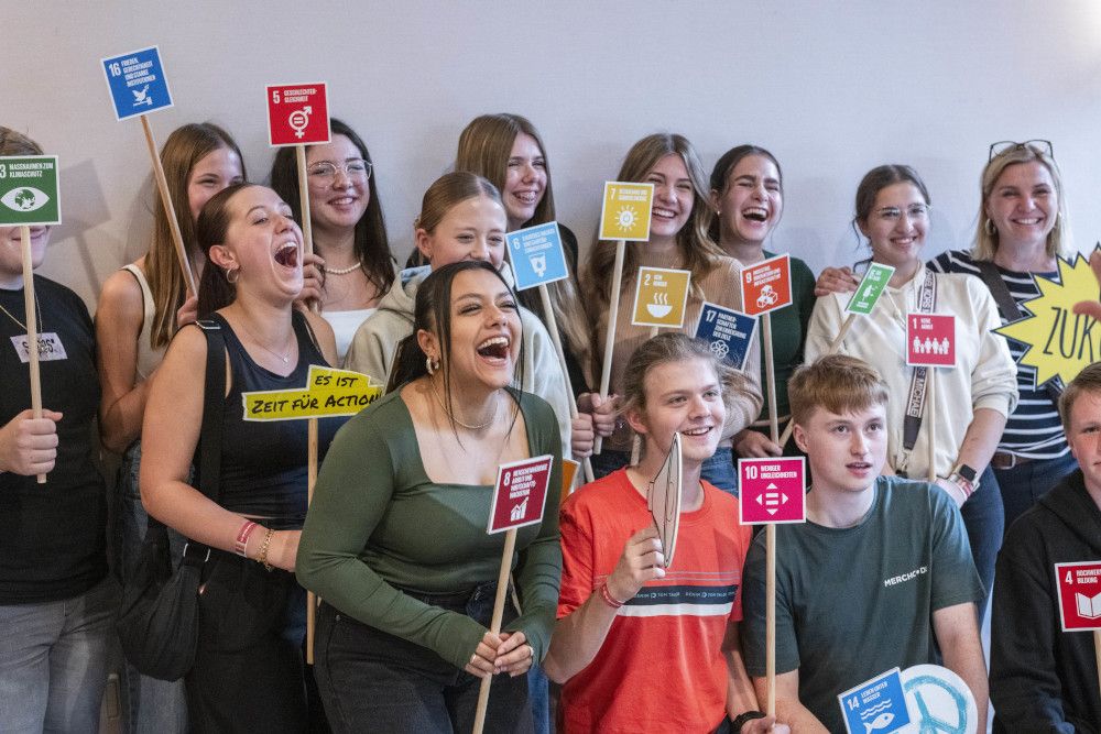 Jugendveranstaltung „EINE WELT – Jung. Global. Deine Zukunft!“ lädt ein