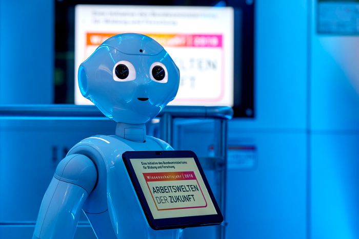 Angemessene Robotik für die Altenpflege der Zukunft