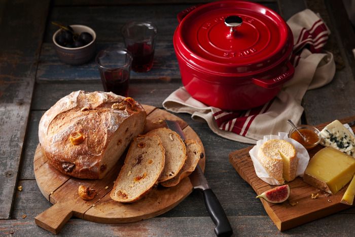 Zum Tag des deutschen Butterbrotes: Hochwertige Küchenhelfer von ZWILLING & STAUB
