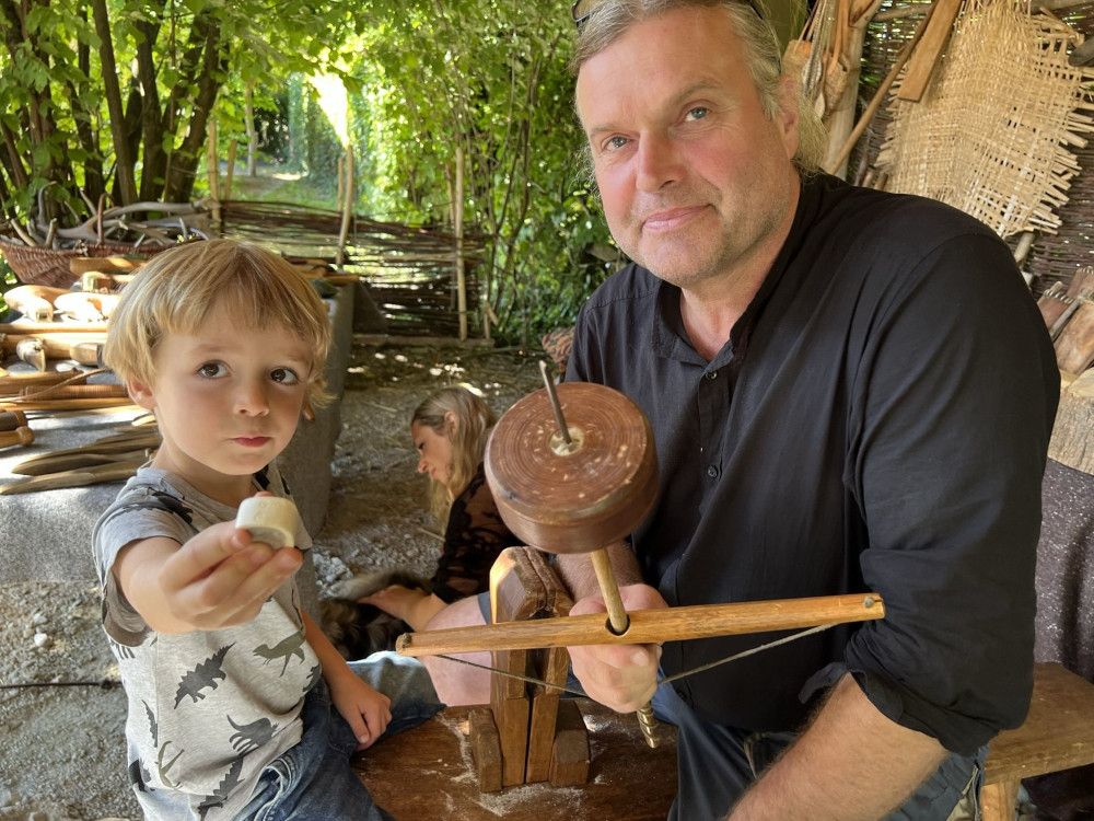Holzhandwerk der Stein- und Bronzezeit