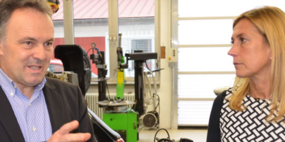 Juniorenfirma der Gewerbeschule Lörrach gewinnt Nachhaltigkeitswettbewerb