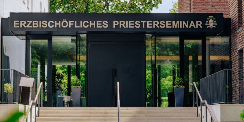 Priesterseminar legt Finanzbericht 2021 vor