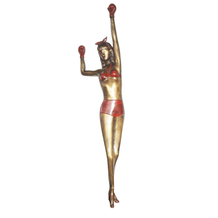 Die größte Bikinifigur der Welt heißt „Janara“