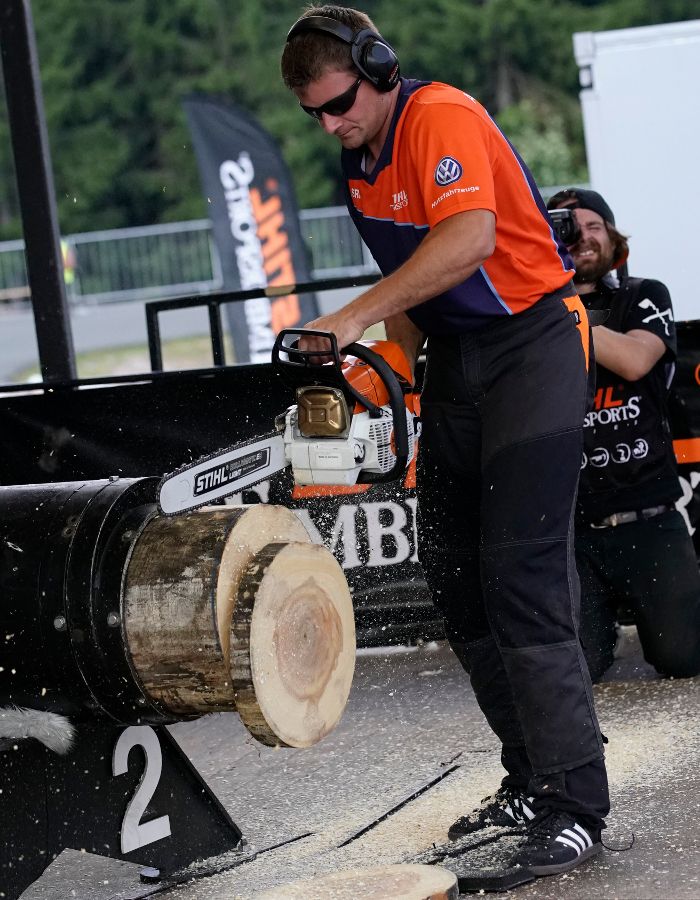 Andreas Striewe belegt Platz zehn bei der Deutschen Meisterschaft der Sportholzfäller