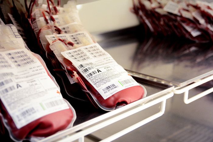 Vorräte an Blut und Blutpräparaten schmelzen aufgrund der Grippewelle rasch