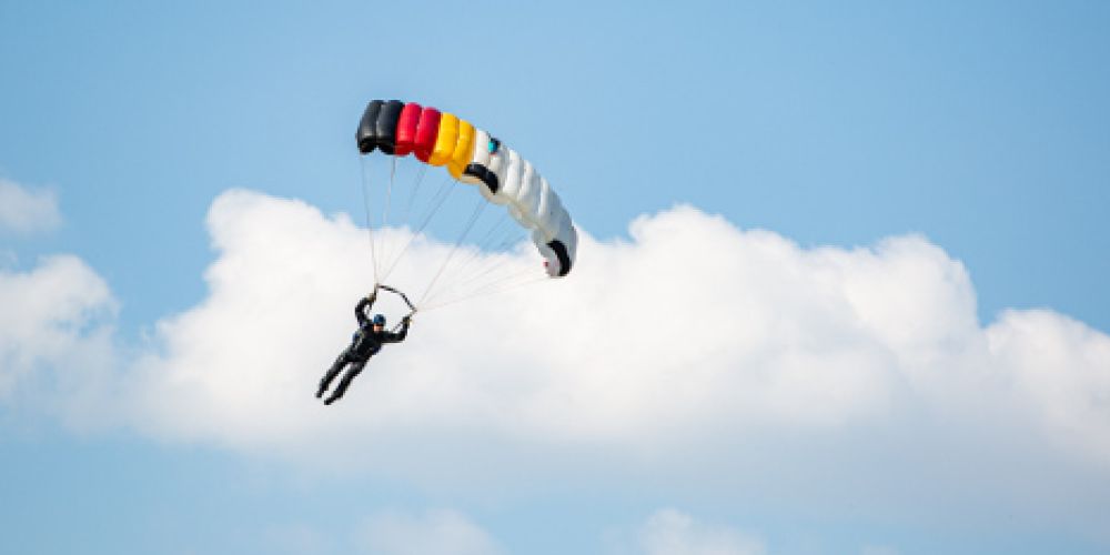 Fallschirmsportler ermitteln Deutsche Meister