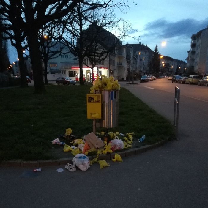 SVP fordert Stopp des unsinnigen „Mistkübel“-Projekts in den Quartieren