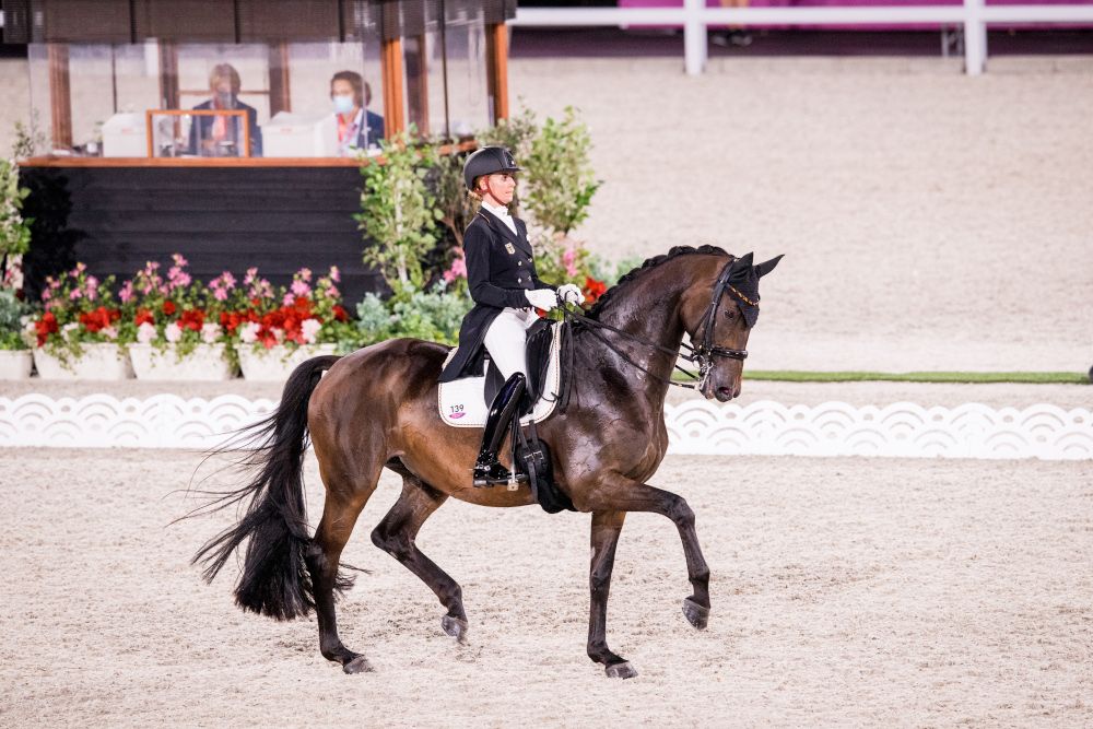 DAS OLYMPIA-GOLDTEAM AN DEN LONGINES CHI CLASSICS BASEL