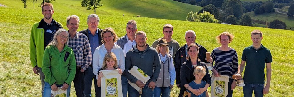 Preisverleihung der Wiesenmeisterschaft beim Weidefest Gersbach