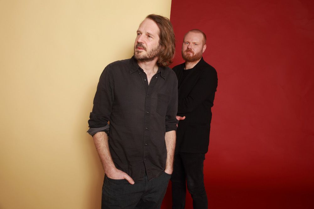 Gisbert zu Knyphausen und Kai Schumacher im Burghof Lörrach.